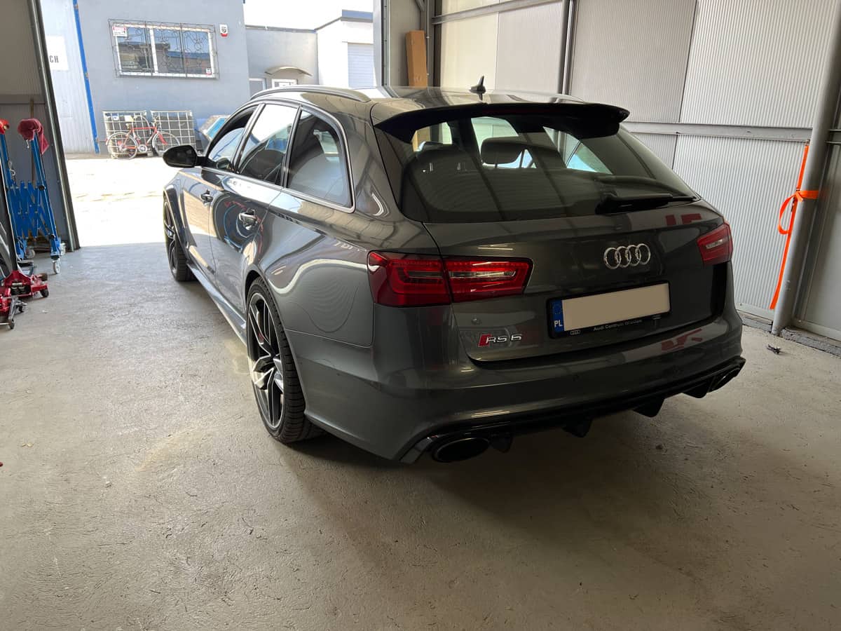 Audi RS6 – usuwanie wgnieceń